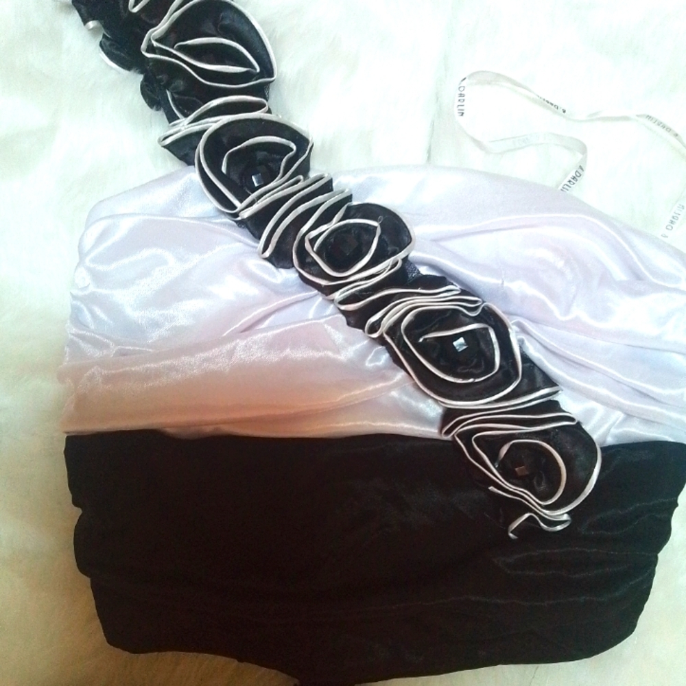 Black and white silk material 2 piece connected dress